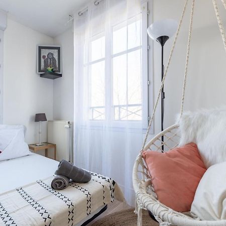 Family Travel Paris Apartment บุสซี-แซ็ง-ฌอร์ฌ ภายนอก รูปภาพ