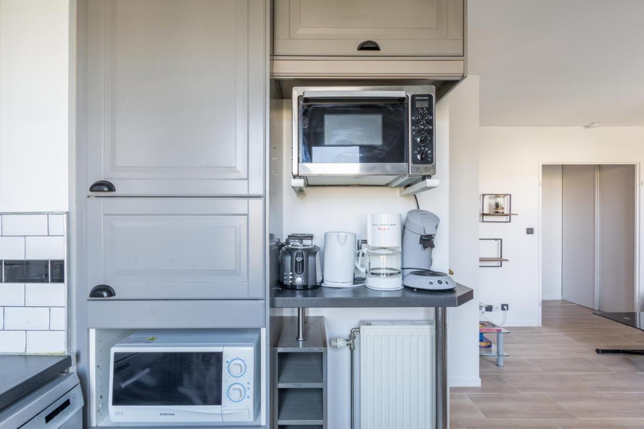 Family Travel Paris Apartment บุสซี-แซ็ง-ฌอร์ฌ ภายนอก รูปภาพ